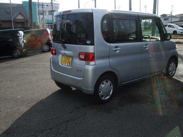 タント Ｌ　４ＷＤ　スライドドア　ベンチシート　ＡＴ　盗難防止システム　ＣＤ　ミュージックプレイヤー接続可　衝突安全ボディ　エアコン　パワーステアリング　パワーウィンドウ（13枚目）