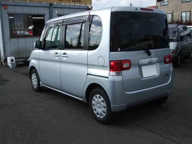 タント Ｌ　４ＷＤ　スライドドア　ベンチシート　ＡＴ　盗難防止システム　ＣＤ　ミュージックプレイヤー接続可　衝突安全ボディ　エアコン　パワーステアリング　パワーウィンドウ（15枚目）