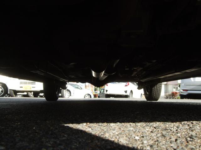 タント Ｌ　４ＷＤ　スライドドア　ベンチシート　ＡＴ　盗難防止システム　ＣＤ　ミュージックプレイヤー接続可　衝突安全ボディ　エアコン　パワーステアリング　パワーウィンドウ（20枚目）