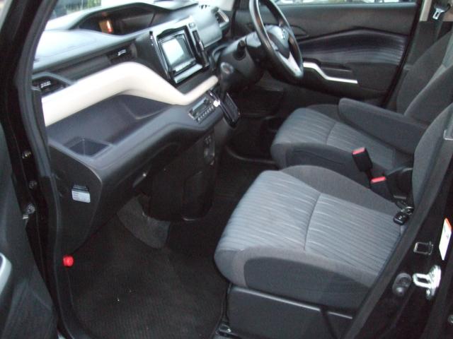 ソリオ ハイブリッドＭＸ　４ＷＤ　両側スライド・片側電動　クリアランスソナー　オートクルーズコントロール　レーンアシスト　衝突被害軽減システム　アルミホイール　オートライト　スマートキー　電動格納ミラー　シートヒーター　ＣＶＴ（24枚目）