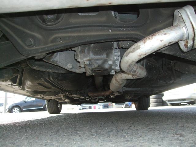 シエンタ G 4WD ETC レーンアシスト 衝突被害軽減システム 両側電動スライドドア オートマチックハイビーム スマートキー 電動格納ミラー CVT アルミホイール 盗難防止システム 衝突安全ボディ ABS(26枚目)