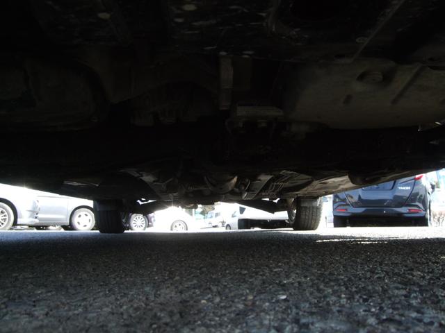 シエンタ G 4WD ETC レーンアシスト 衝突被害軽減システム 両側電動スライドドア オートマチックハイビーム スマートキー 電動格納ミラー CVT アルミホイール 盗難防止システム 衝突安全ボディ ABS(30枚目)