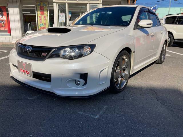 ＷＲＸ　ＳＴＩ　Ａライン　４ＷＤ　ターボ　ＳＤナビ　フルセグＴＶ　ＣＤ　ＤＶＤ再生　記録簿　取扱説明書　スマートキー　盗難防止システム　１８インチアルミ　電動格納ミラー　ＨＩＤヘッドライト　衝突安全ボディ(4枚目)