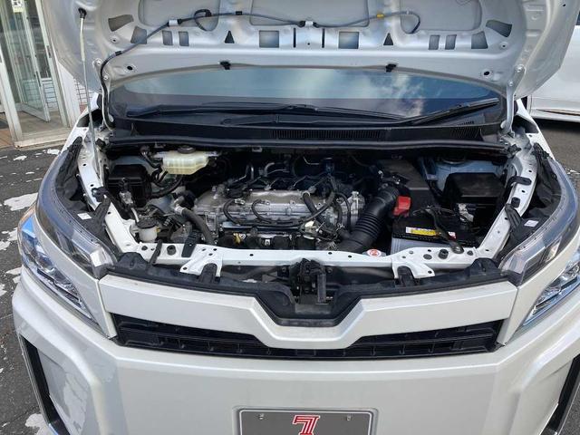 ヴォクシー Ｘ　４ＷＤ　７名　両側電動スライド　ワンセグナビ　ｂｌｕｅｔｏｏｒｔｈ接続　バックカメラ　ウォークスルー　３列シート　ＬＥＤヘットランプ　横滑り防止装置　盗難防止システム　衝突被害軽減システム（50枚目）