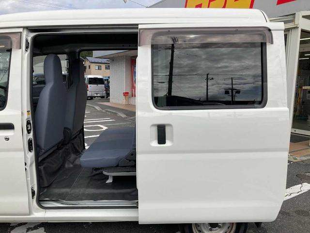 ハイゼットカーゴ ＤＸ　ＥＴＣ　バックカメラ　フルセグＴＶ　両側スライドドア　ＡＢＳ　禁煙車　Ｂｌｕｅｔｏｏｔｈ　ＤＶＤ（32枚目）