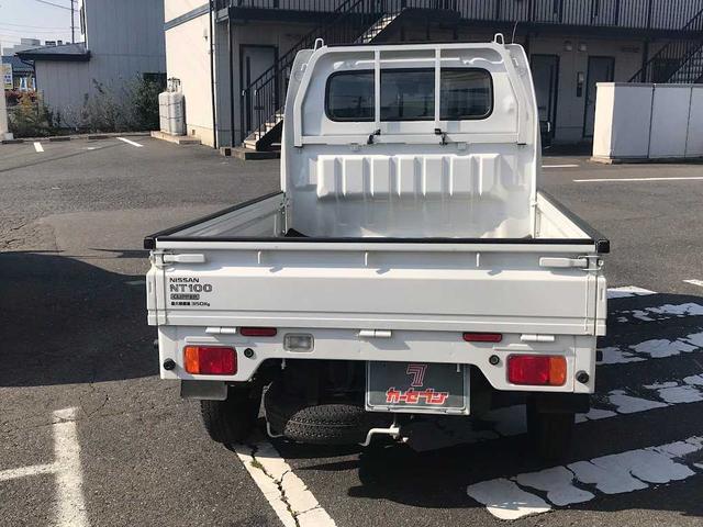 ＮＴ１００クリッパートラック ＤＸ　セーフティパッケージ　衝突安全ボディ　オートライト　ＡＢＳ　ＥＳＣ　禁煙車　ワンオーナー（3枚目）