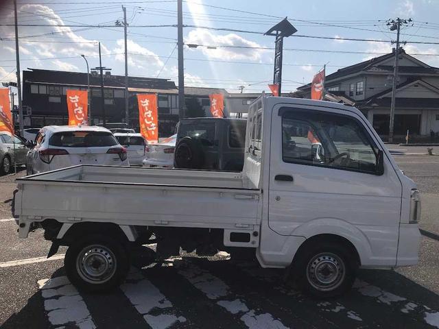 ＮＴ１００クリッパートラック ＤＸ　セーフティパッケージ　衝突安全ボディ　オートライト　ＡＢＳ　ＥＳＣ　禁煙車　ワンオーナー（4枚目）