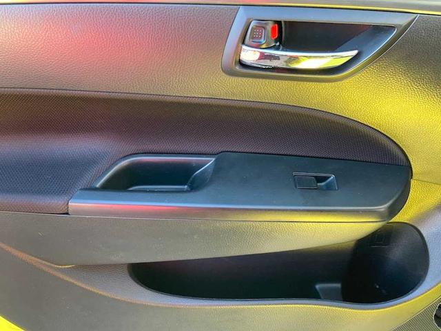 スイフトスポーツ ベースグレード スマートキー フルセグTV ドライブレコーダー ABS メモリーナビHIDヘッドライト 盗難防止装置 ETC(9枚目)