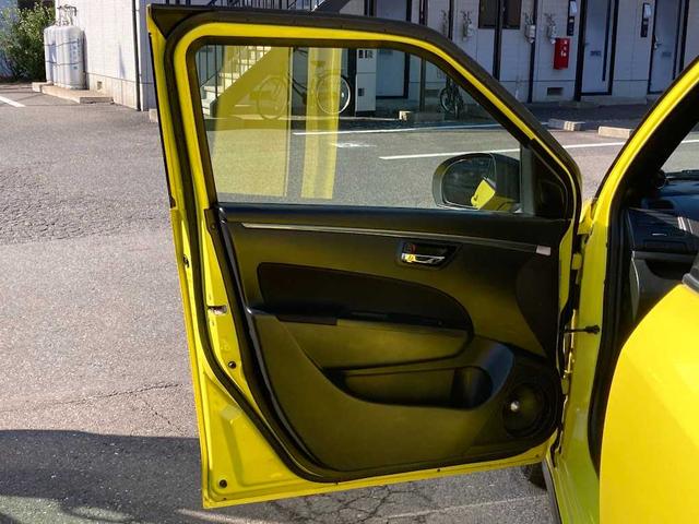 スイフトスポーツ ベースグレード スマートキー フルセグTV ドライブレコーダー ABS メモリーナビHIDヘッドライト 盗難防止装置 ETC(10枚目)