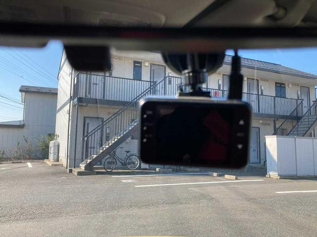 スイフトスポーツ ベースグレード スマートキー フルセグTV ドライブレコーダー ABS メモリーナビHIDヘッドライト 盗難防止装置 ETC(13枚目)