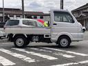 キャリイトラック ＫＣエアコン・パワステ農繁仕様　６６０　ＫＣ　エアコン・パワステ　ＭＴ　農繁仕様　３方開　４ＷＤ　八戸　中古車　パワステ　（シルキーシルバーメタリック）　軽トラック　５速マニュアル（5枚目）