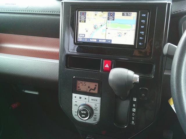 ルーミー Ｇ　Ｓ　４ＷＤ　オートマ　リア両側電動スライドドア　プッシュスタート車　ナビ　バックカメラ　スマアシ（11枚目）