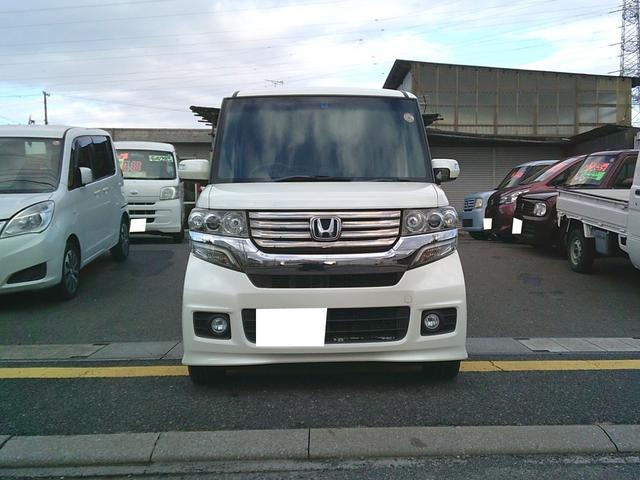 N-BOXカスタム G・ターボパッケージ 4WD オートマ ターボ リア両側電動スライドドア HID 社外ナビ バックカメラ(2枚目)
