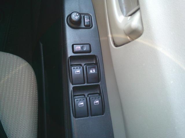 ミラ Ｌ　４ＷＤ　５速　５ドア（12枚目）