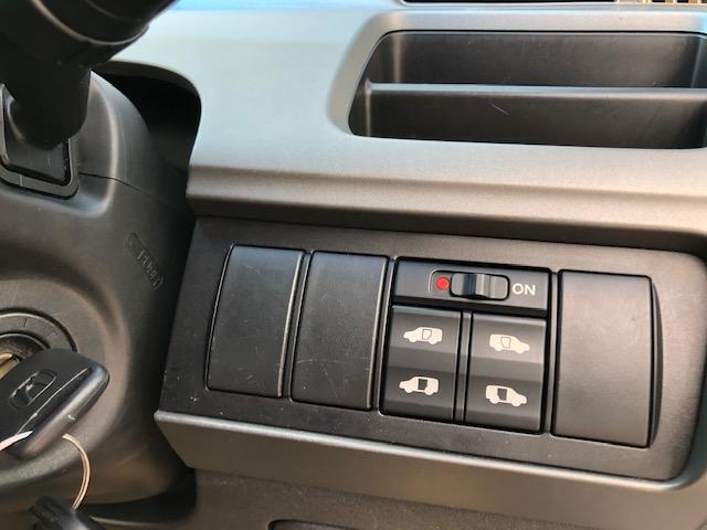 G LSパッケージ 両側パワースライド 4WD(10枚目)