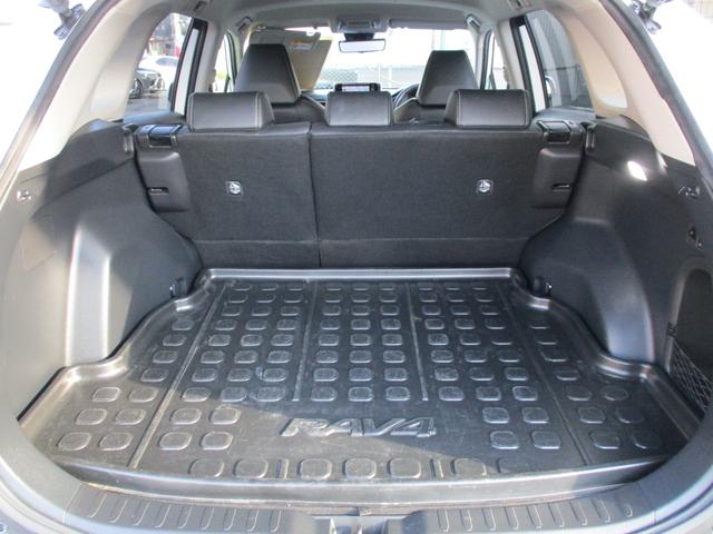 ＲＡＶ４ ハイブリッドＧ　４ＷＤ　ワンオーナー　セーフティセンス　寒冷地仕様　パワーバックドア　デジタルインナーミラー　ビルトインＥＴＣ　レザーシート（19枚目）