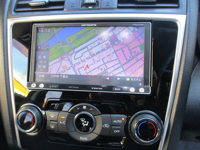 レヴォーグ １．６ＧＴ－Ｓアイサイト　４ＷＤ　レーダークルーズ　カロッツェリアフルセグナビ　パワーシート　ＥＴＣ　社外マフラー（4枚目）