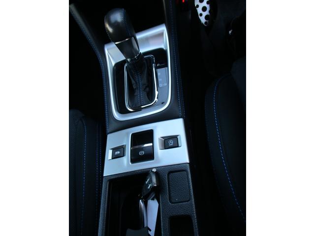 レヴォーグ １．６ＧＴ－Ｓアイサイト　４ＷＤ　レーダークルーズ　カロッツェリアフルセグナビ　パワーシート　ＥＴＣ　社外マフラー（5枚目）