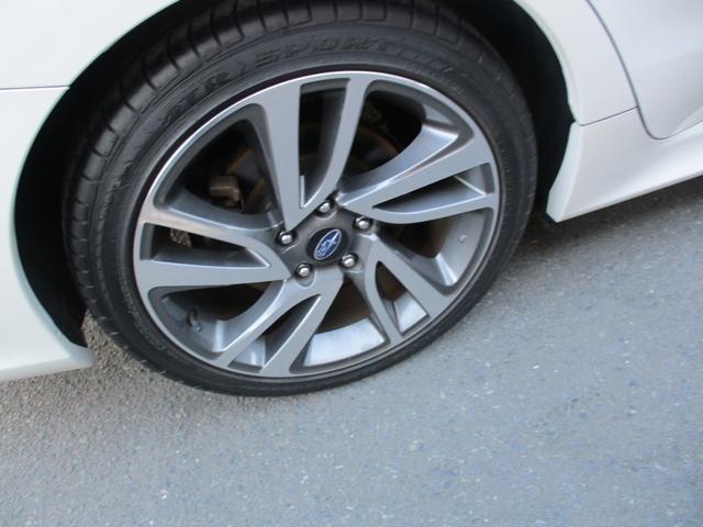 レヴォーグ １．６ＧＴ－Ｓアイサイト　４ＷＤ　レーダークルーズ　カロッツェリアフルセグナビ　パワーシート　ＥＴＣ　社外マフラー（27枚目）