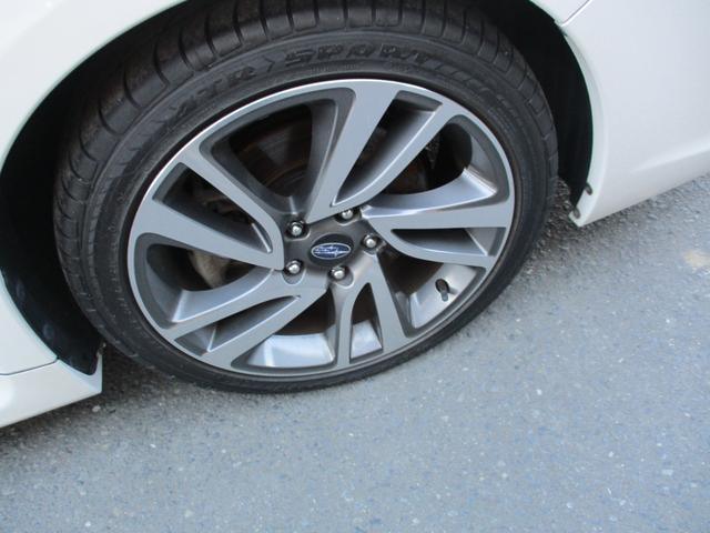 レヴォーグ １．６ＧＴ－Ｓアイサイト　４ＷＤ　レーダークルーズ　カロッツェリアフルセグナビ　パワーシート　ＥＴＣ　社外マフラー（28枚目）