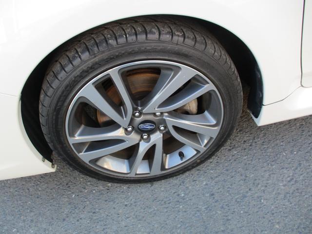 レヴォーグ １．６ＧＴ－Ｓアイサイト　４ＷＤ　レーダークルーズ　カロッツェリアフルセグナビ　パワーシート　ＥＴＣ　社外マフラー（29枚目）