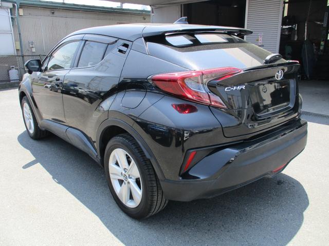 Ｃ－ＨＲ Ｓ－Ｔ　ＬＥＤパッケージ　４ＷＤ　ワンオーナー　カロッツェリアフルセグナビ　バックモニター　ＥＴＣ　セーフティセンス　純正エンジンスターター　シーケンシャルウインカー（26枚目）