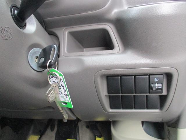 エブリイ ジョインターボ　４ＷＤ　５速ＭＴ　リヤヒーター　ワンオーナー　キーレス（6枚目）