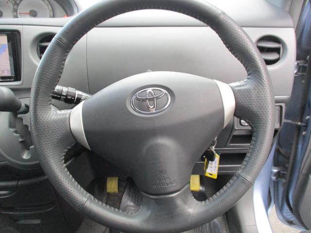 シエンタ ＤＩＣＥ　４ＷＤ　ワンオーナー　両側スライドドア　ＨＩＤライト　メモリーナビ　キーレス　１４インチアルミ（5枚目）