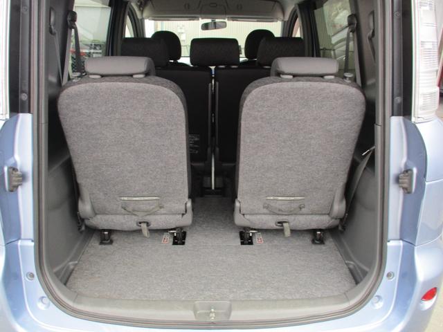 シエンタ ＤＩＣＥ　４ＷＤ　ワンオーナー　両側スライドドア　ＨＩＤライト　メモリーナビ　キーレス　１４インチアルミ（18枚目）