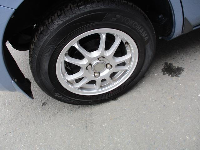 シエンタ ＤＩＣＥ　４ＷＤ　ワンオーナー　両側スライドドア　ＨＩＤライト　メモリーナビ　キーレス　１４インチアルミ（26枚目）