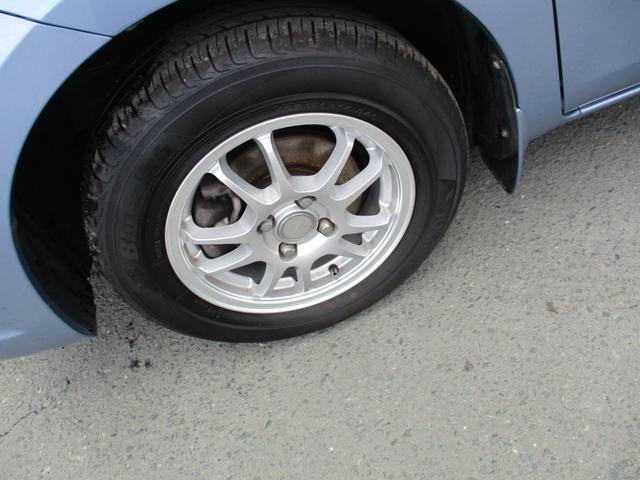 シエンタ ＤＩＣＥ　４ＷＤ　ワンオーナー　両側スライドドア　ＨＩＤライト　メモリーナビ　キーレス　１４インチアルミ（28枚目）