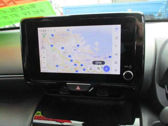 ヤリスクロス ハイブリッドＧ　４ＷＤ　ワンオーナー　セーフティセンス　ディスプレイオーディオ　シートヒーター　ステアヒーター　ＨＤＭＩ　ＥＴＣ２．０　前後ドライブレコーダー（3枚目）