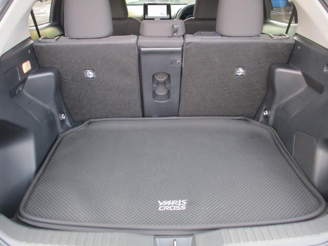 ヤリスクロス ハイブリッドＧ　４ＷＤ　ワンオーナー　セーフティセンス　ディスプレイオーディオ　シートヒーター　ステアヒーター　ＨＤＭＩ　ＥＴＣ２．０　前後ドライブレコーダー（18枚目）