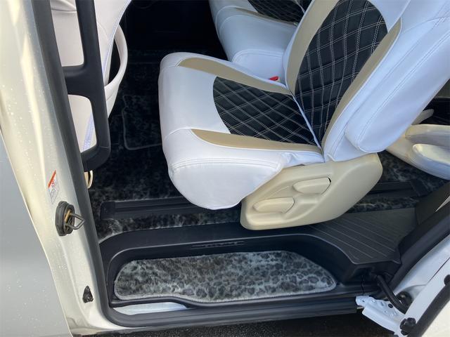 ヴェルファイア ２．５Ｘ　４ＷＤ　ドライブレコーダー　バックカメラ　ＴＶ　クリアランスソナー　オートクルーズコントロール　レーンアシスト　衝突被害軽減システム　両側スライドドア　オートマチックハイビーム　オートライト（25枚目）