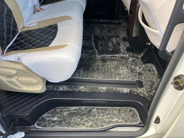 ヴェルファイア ２．５Ｘ　４ＷＤ　ドライブレコーダー　バックカメラ　ＴＶ　クリアランスソナー　オートクルーズコントロール　レーンアシスト　衝突被害軽減システム　両側スライドドア　オートマチックハイビーム　オートライト（29枚目）