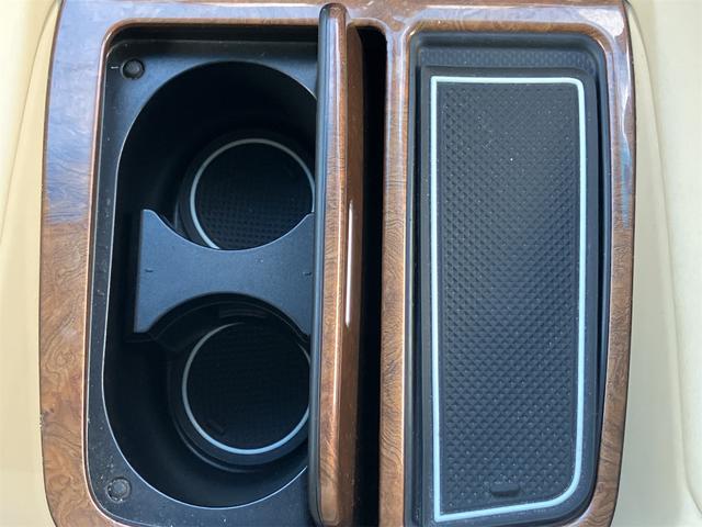 ヴェルファイア ２．５Ｘ　４ＷＤ　ドライブレコーダー　バックカメラ　ＴＶ　クリアランスソナー　オートクルーズコントロール　レーンアシスト　衝突被害軽減システム　両側スライドドア　オートマチックハイビーム　オートライト（48枚目）