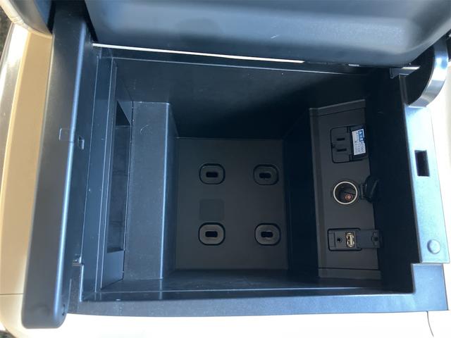 ヴェルファイア ２．５Ｘ　４ＷＤ　ドライブレコーダー　バックカメラ　ＴＶ　クリアランスソナー　オートクルーズコントロール　レーンアシスト　衝突被害軽減システム　両側スライドドア　オートマチックハイビーム　オートライト（51枚目）