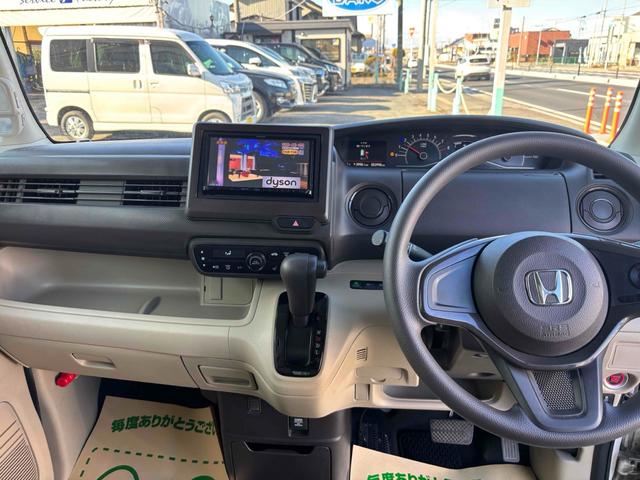 Ｎ－ＢＯＸ Ｇ　４ＷＤ　両側スライドドア　ＴＶ　ＬＥＤヘッドランプ　スマートキー　アイドリングストップ　シートヒーター　ベンチシート　ＣＶＴ　盗難防止システム　ＡＢＳ　ＥＳＣ　アルミホイール　衝突安全ボディ　エアコン（2枚目）