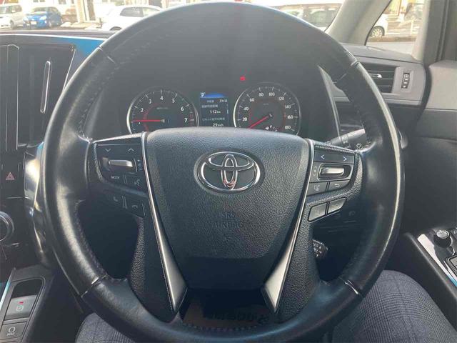 アルファード ２．５Ｓ　４ＷＤ　ＥＴＣ　バックカメラ　ナビ　ＴＶ　クリアランスソナー　オートクルーズコントロール　レーンアシスト　衝突被害軽減システム　両側電動スライドドア　オートマチックハイビーム　オートライト（3枚目）