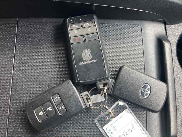 アルファード ２．５Ｓ　４ＷＤ　ＥＴＣ　バックカメラ　ナビ　ＴＶ　クリアランスソナー　オートクルーズコントロール　レーンアシスト　衝突被害軽減システム　両側電動スライドドア　オートマチックハイビーム　オートライト（11枚目）