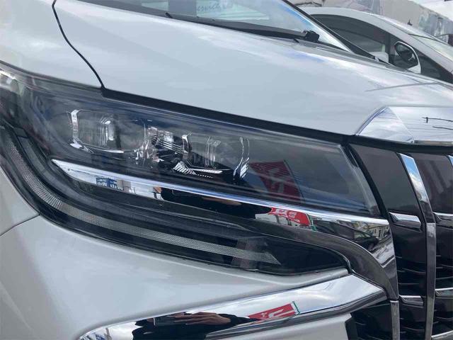 アルファード ２．５Ｓ　４ＷＤ　ＥＴＣ　バックカメラ　ナビ　ＴＶ　クリアランスソナー　オートクルーズコントロール　レーンアシスト　衝突被害軽減システム　両側電動スライドドア　オートマチックハイビーム　オートライト（13枚目）