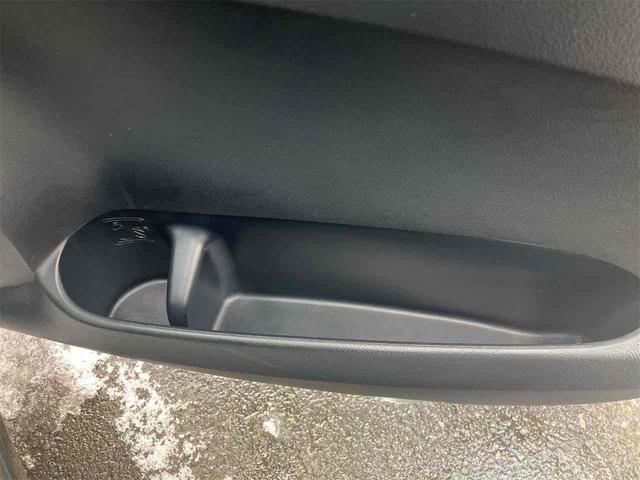 アルファード ２．５Ｓ　４ＷＤ　ＥＴＣ　バックカメラ　ナビ　ＴＶ　クリアランスソナー　オートクルーズコントロール　レーンアシスト　衝突被害軽減システム　両側電動スライドドア　オートマチックハイビーム　オートライト（26枚目）