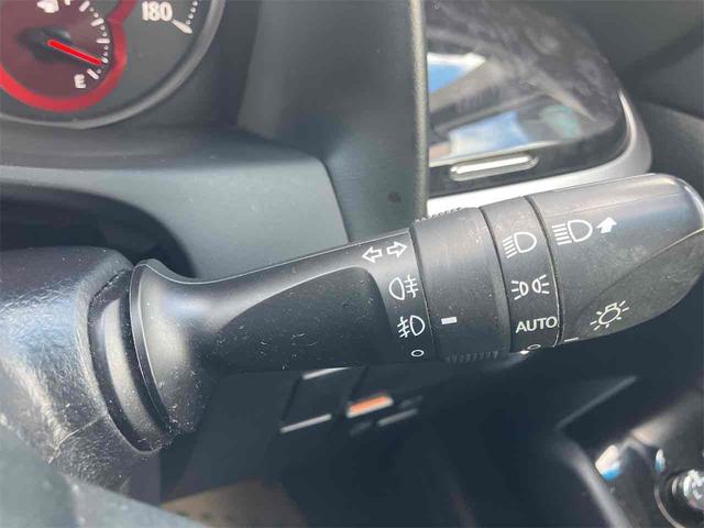 アルファード ２．５Ｓ　４ＷＤ　ＥＴＣ　バックカメラ　ナビ　ＴＶ　クリアランスソナー　オートクルーズコントロール　レーンアシスト　衝突被害軽減システム　両側電動スライドドア　オートマチックハイビーム　オートライト（31枚目）