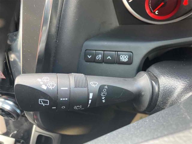 アルファード ２．５Ｓ　４ＷＤ　ＥＴＣ　バックカメラ　ナビ　ＴＶ　クリアランスソナー　オートクルーズコントロール　レーンアシスト　衝突被害軽減システム　両側電動スライドドア　オートマチックハイビーム　オートライト（32枚目）