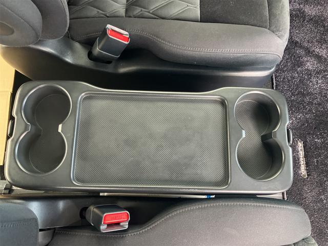 アルファード ２．５Ｓ　４ＷＤ　ＥＴＣ　バックカメラ　ナビ　ＴＶ　クリアランスソナー　オートクルーズコントロール　レーンアシスト　衝突被害軽減システム　両側電動スライドドア　オートマチックハイビーム　オートライト（45枚目）