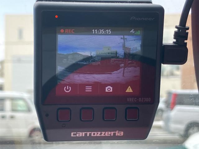 �h���C�u���R�[�_�[�����Ă��܂��I�������̂��N�����Ă��܂�����B����Ȏ��ɐS���������ɂȂ�̂��A�^�]�̋L�^���f���Ɖ��ŋL�^����h���C�u���R�[�_�[�ł��B