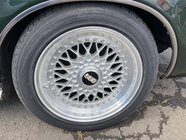 クラウン ロイヤルサルーン　クリアランスソナー　アルミホイール　サンルーフ　ＡＴ　ベンチシート　ナビ　ワンセグ　ＣＤ　オートライト（13枚目）