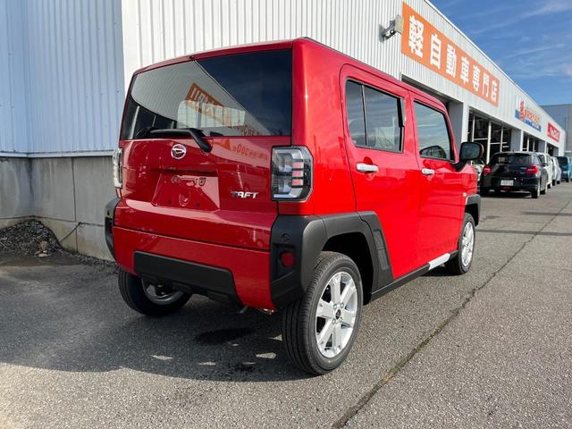タフト Ｇ　ＣＶＴ　４ＷＤ　プッシュスタート　オートエアコン　シートヒーター　　アイドリングストップ　横滑り防止抑制機能　誤発進抑制機能　衝突軽減回避システム　ブレーキホールド（5枚目）