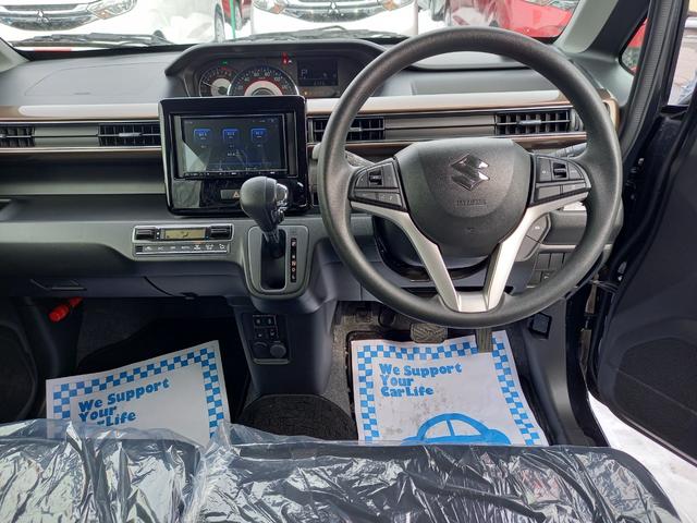 ワゴンＲカスタムＺ ハイブリッドＺＸ　４ＷＤ　ＣＶＴ　アイドリングストップ　衝突軽減回避システム　誤発進抑制機能　横滑り防止抑制機能　シートヒーター　ＵＳＢポートアルミホイール（14枚目）