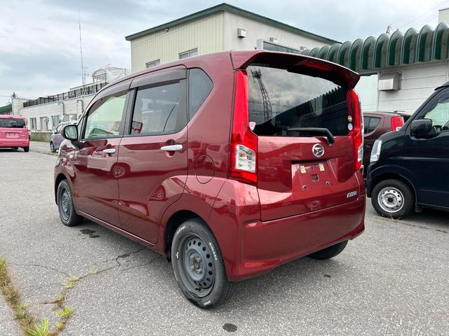 ムーヴ Ｌ　４ＷＤ　キーレスエントリー　運転席シートヒーター　横滑り防止装置　タコメーター　ＣＤオーディオ　電動格納ドアミラー　パワーウィンドウ（10枚目）